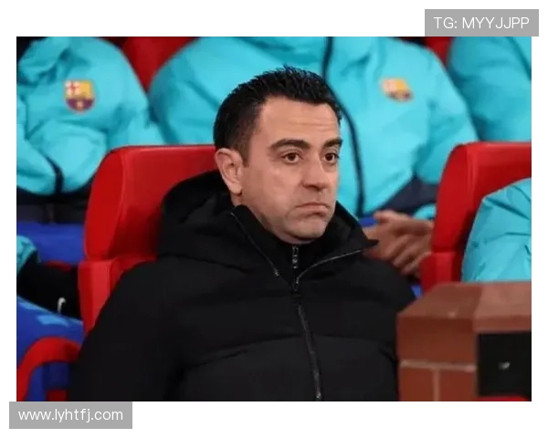 足球明星哈维颜值分析与魅力探讨引发球迷热议