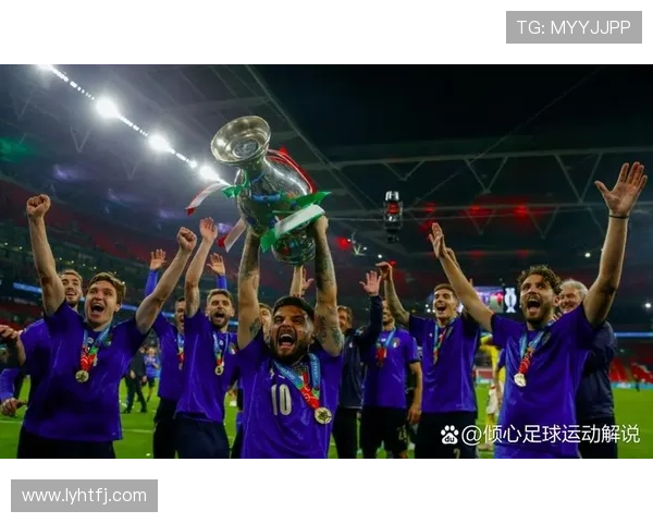 低调之星：那些在绿茵场上默默奉献的足球巨星们